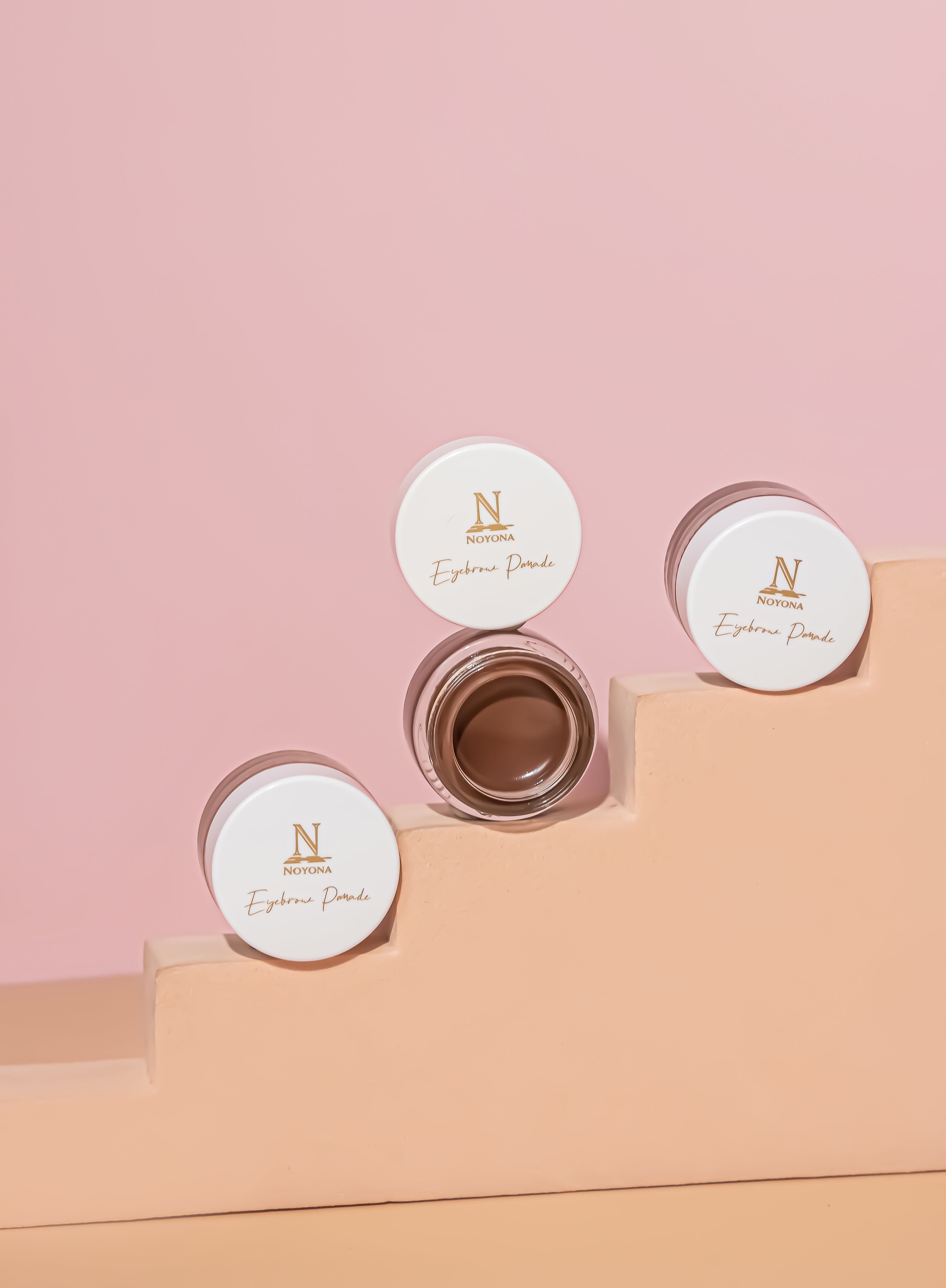 EYEBROW POMADE