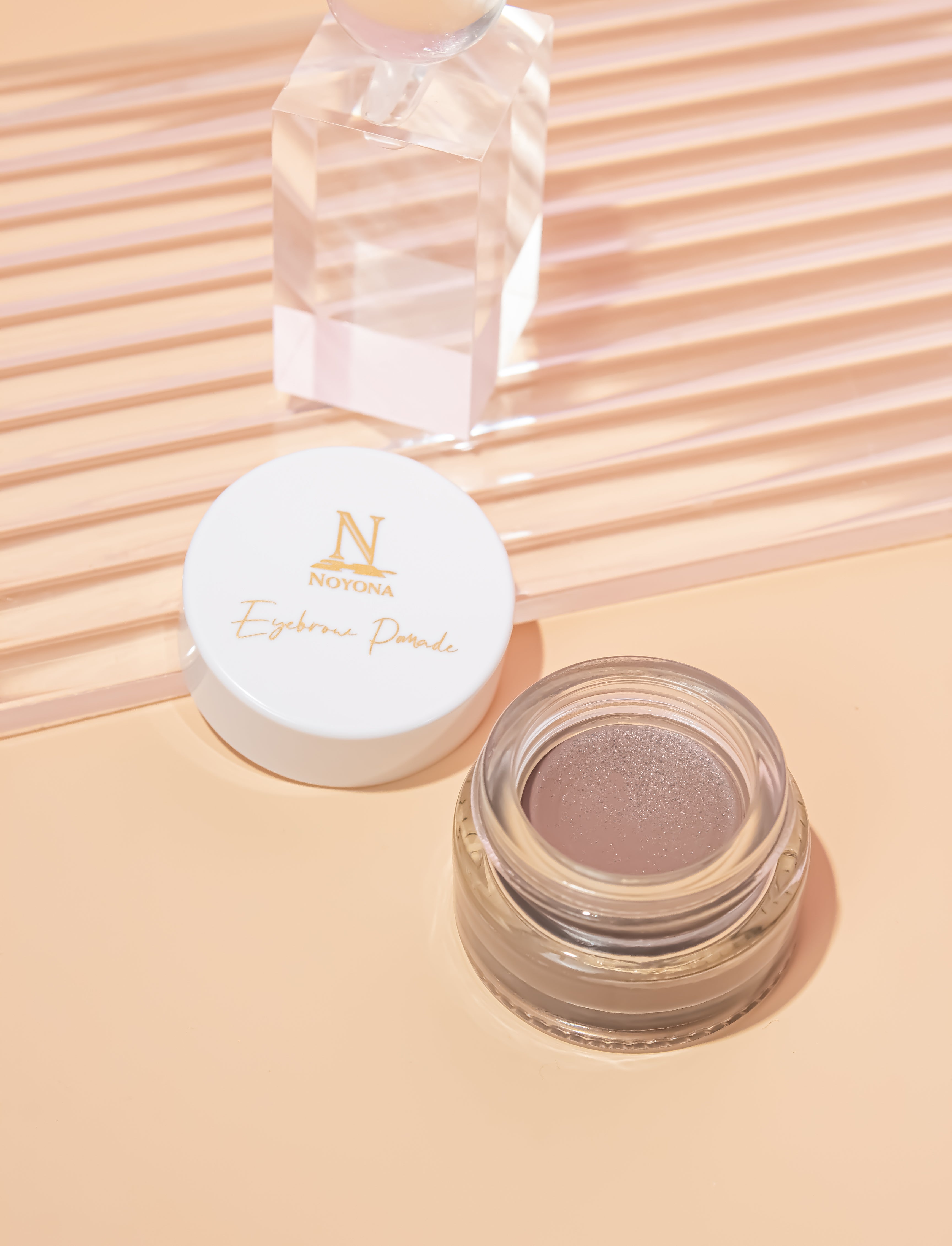 EYEBROW POMADE